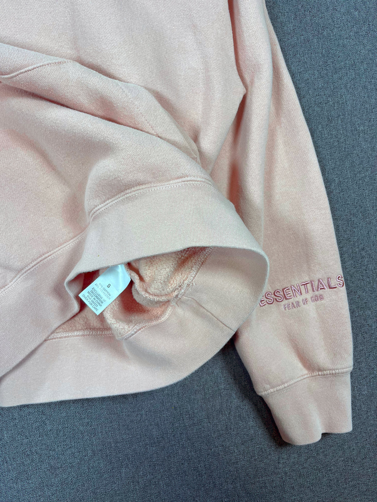 ESSENTIALS - Hoodie