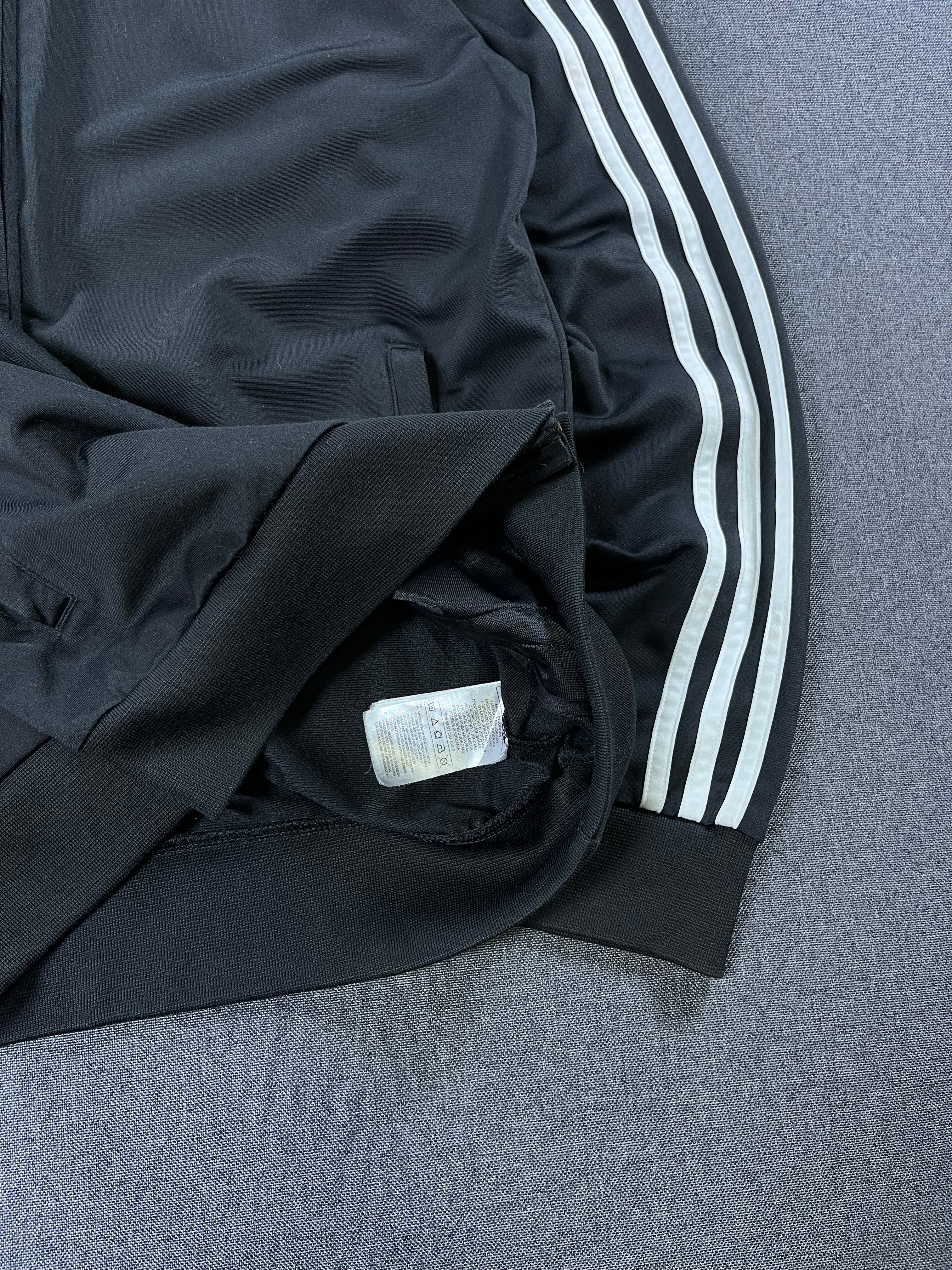 Adidas - Polerón Clásico