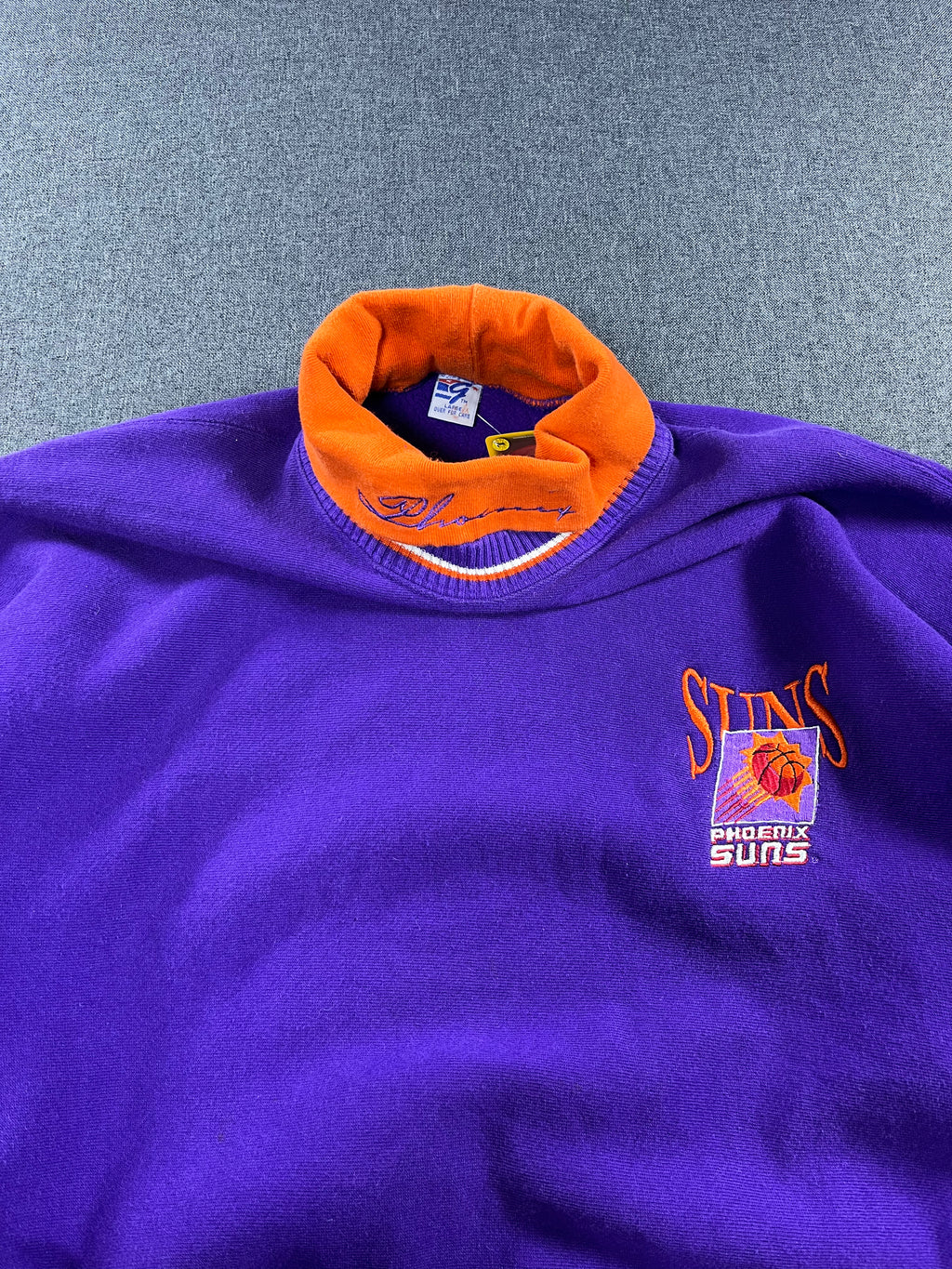 Phoenix Suns 90” - Crewneck Turtle neck