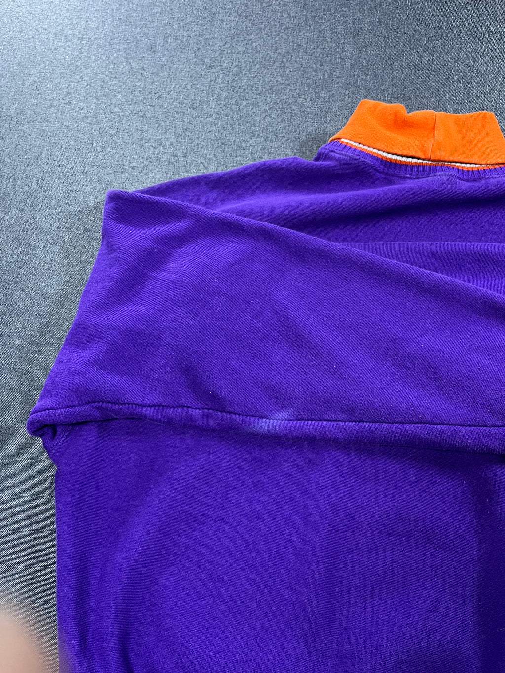 Phoenix Suns 90” - Crewneck Turtle neck