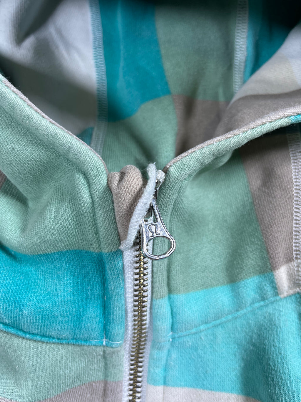 Lululemon - Polerón Hoodie