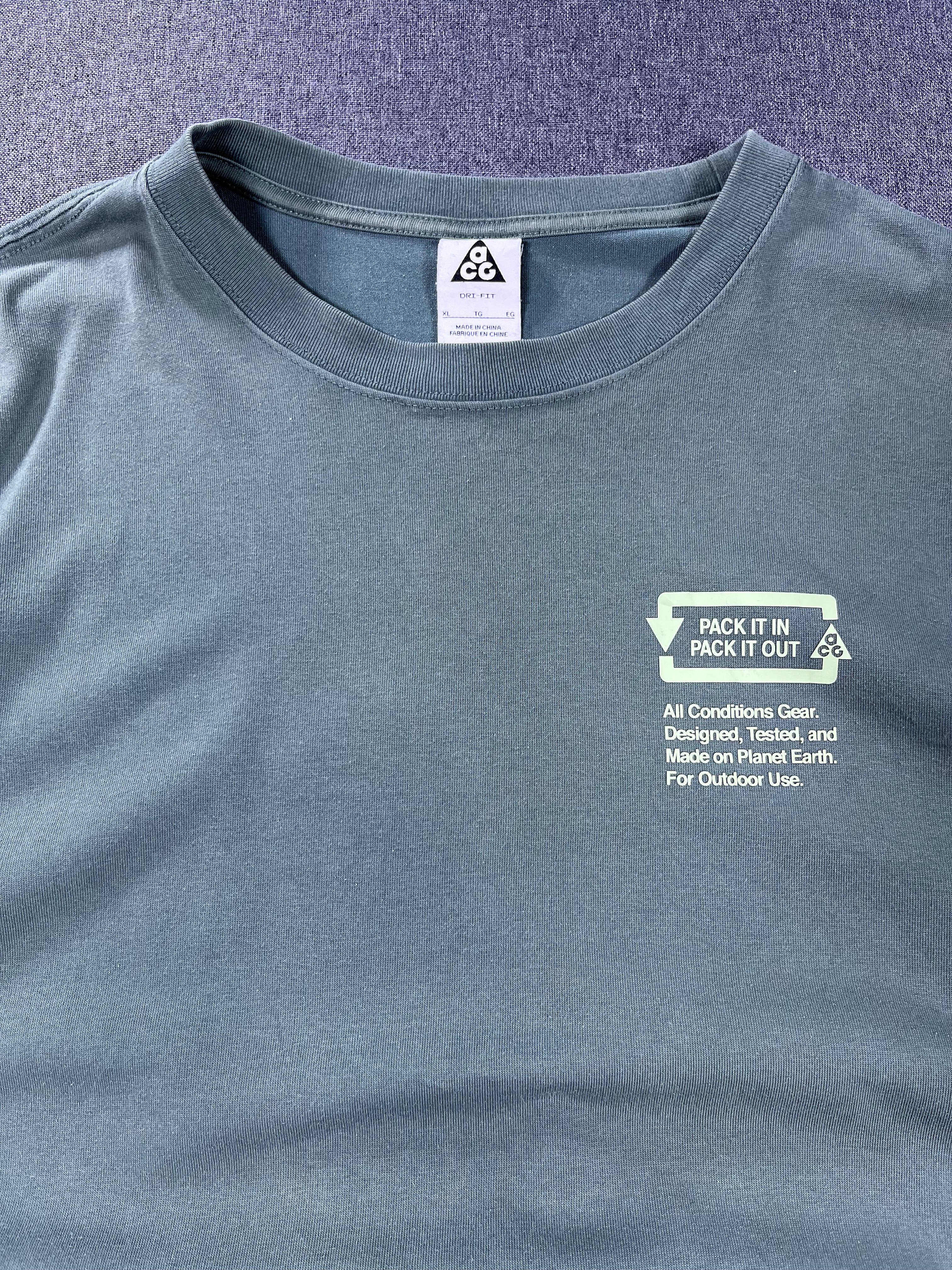 Nike ACG - Polera