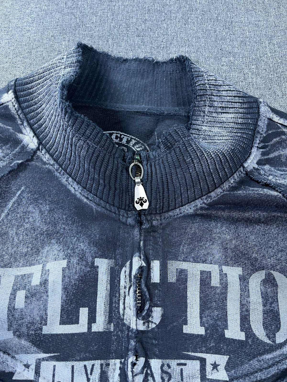 Affliction - Polerón