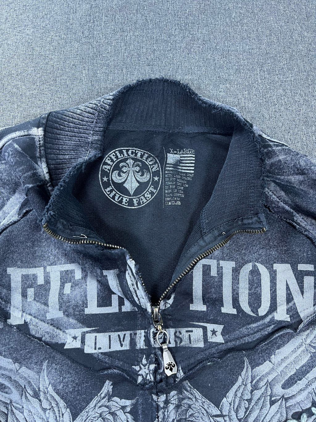 Affliction - Polerón