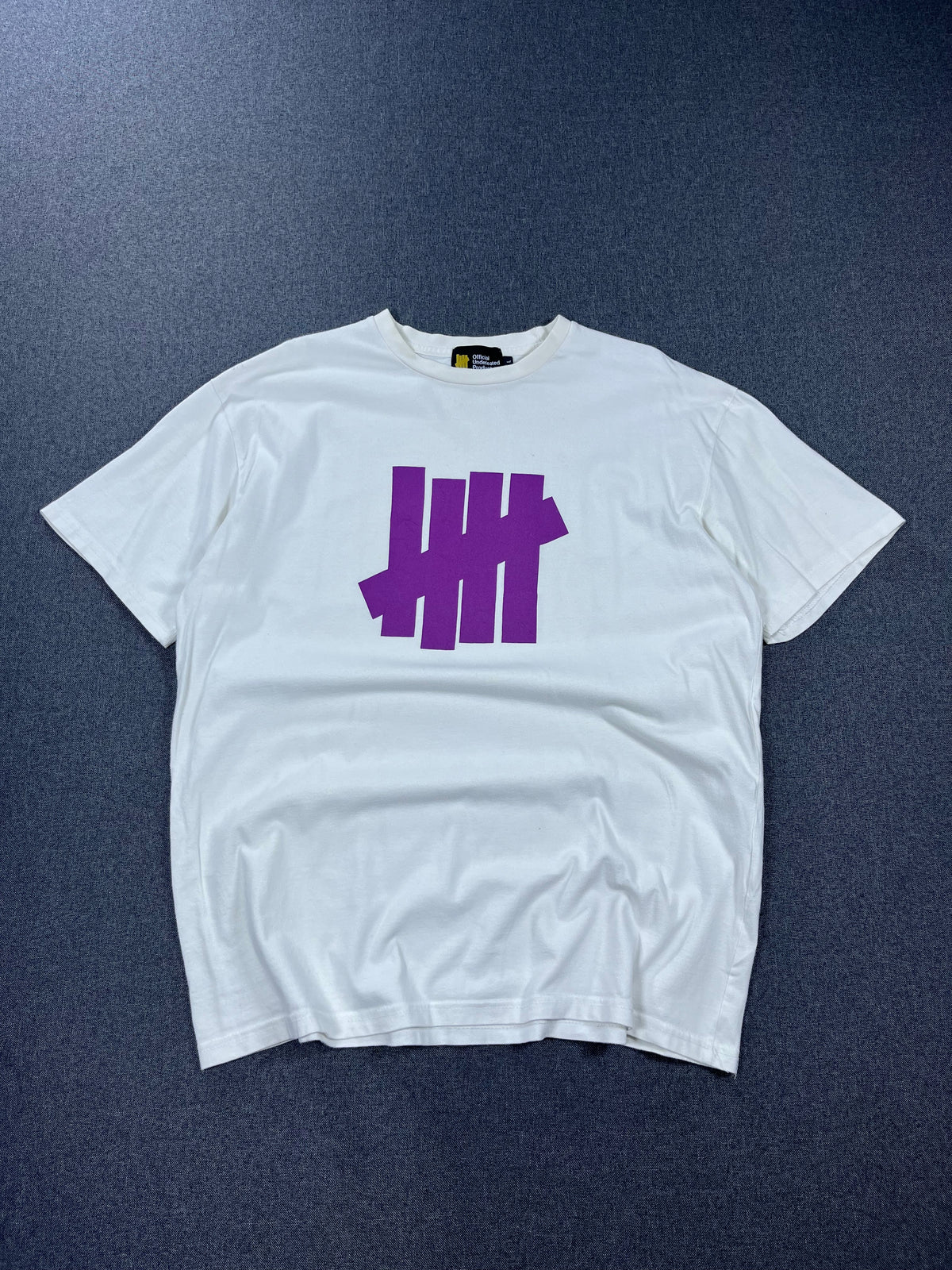Undefeated - Polera