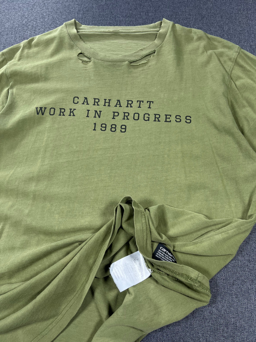 Carhartt Destroyed - Polera