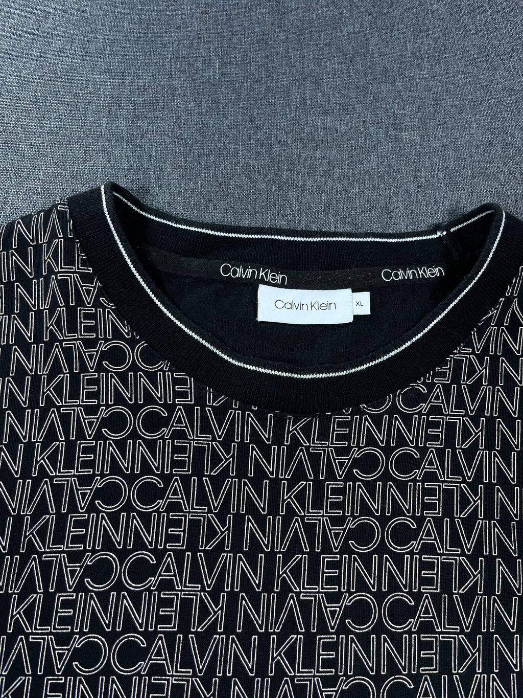 Calvin Klein - Polera